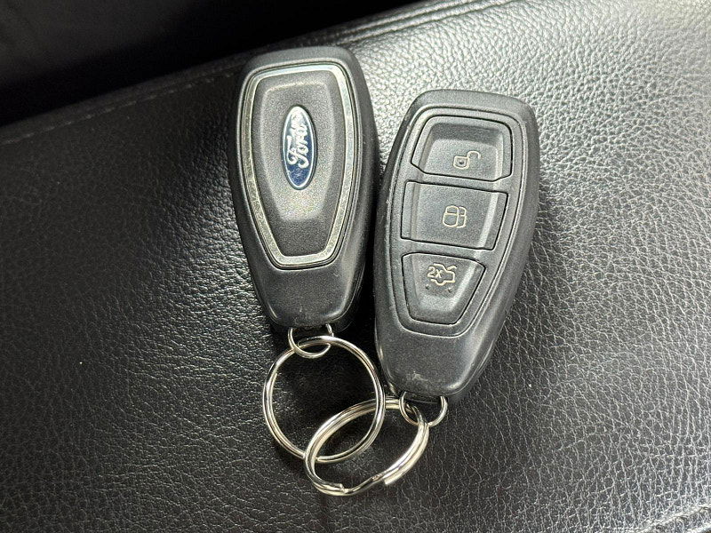 Ford Focus 2.0T EcoBoost ST-3 Euro 6 (s/s) 5dr 5dr Manual 2025