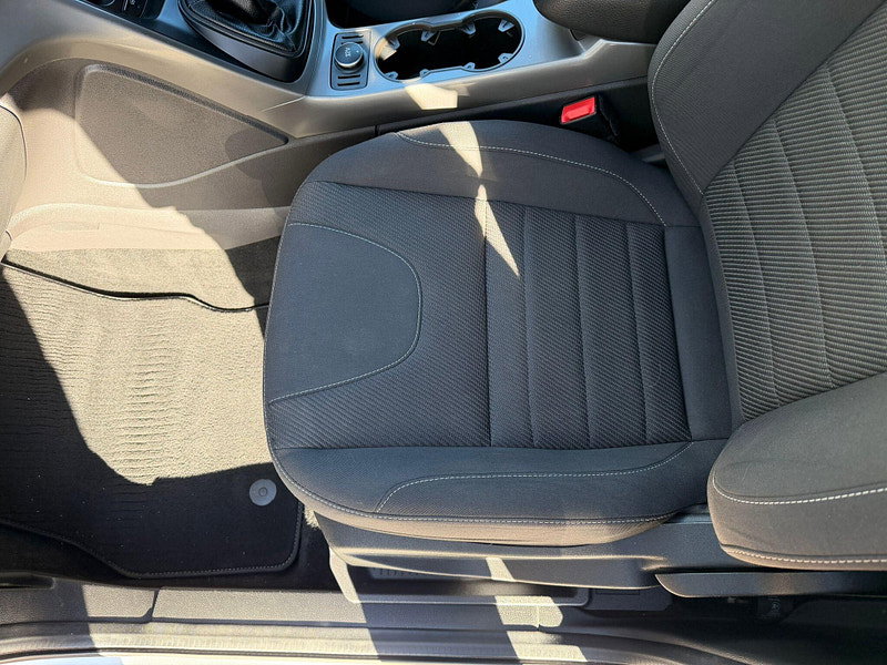 Ford Kuga 2.0 TDCi Zetec 2WD Euro 6 (s/s) 5dr 5dr Manual 2026