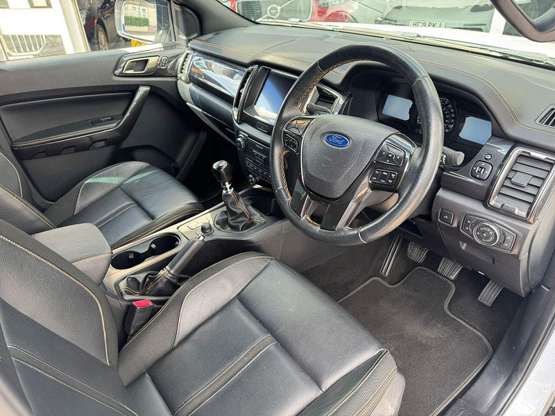 Ford Ranger 2.0 EcoBlue Wildtrak 4WD Euro 6 4dr 4dr Manual 2025