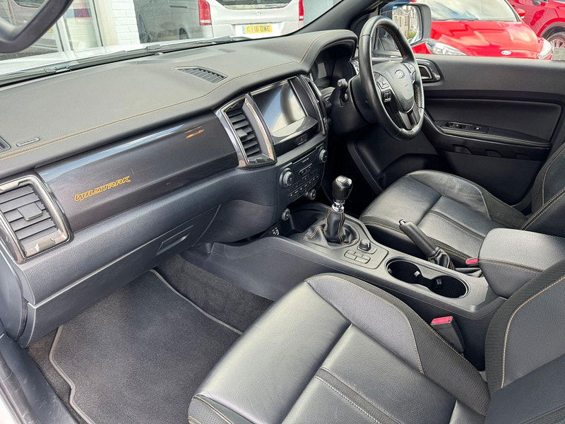 Ford Ranger 2.0 EcoBlue Wildtrak 4WD Euro 6 4dr 4dr Manual 2025