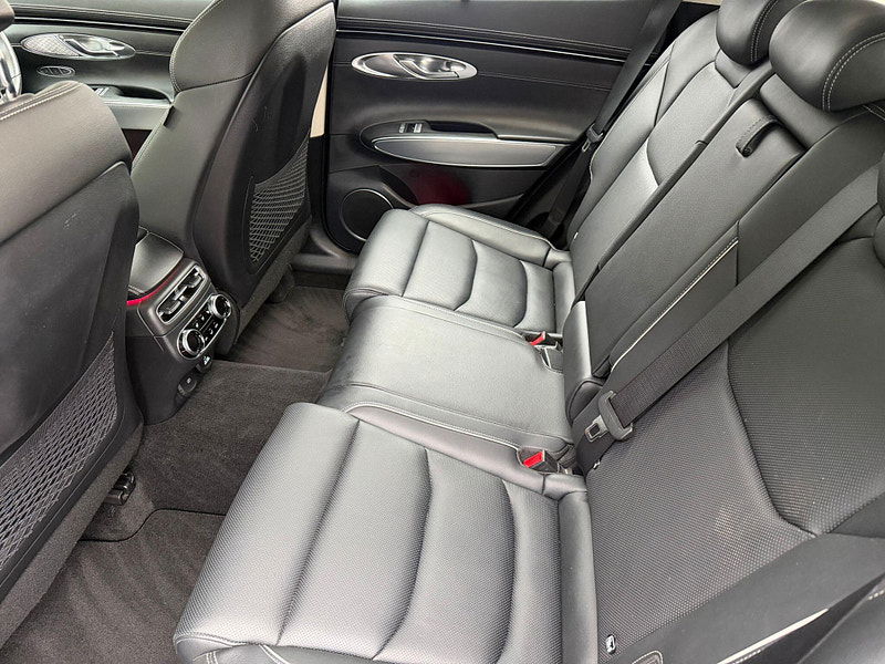 Genesis GV70 2.5T Luxury Auto 4WD Euro 6 (s/s) 5dr 5dr Automatic 2026