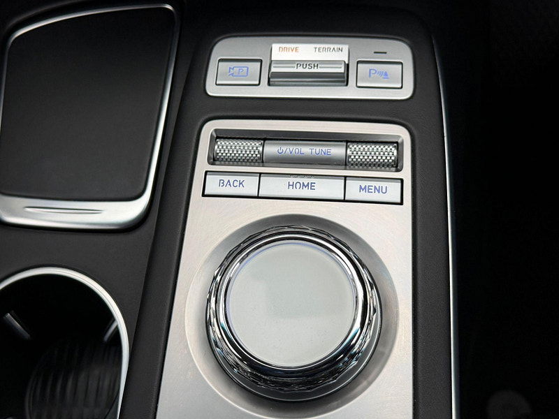 Genesis GV70 2.5T Luxury Auto 4WD Euro 6 (s/s) 5dr 5dr Automatic 2026