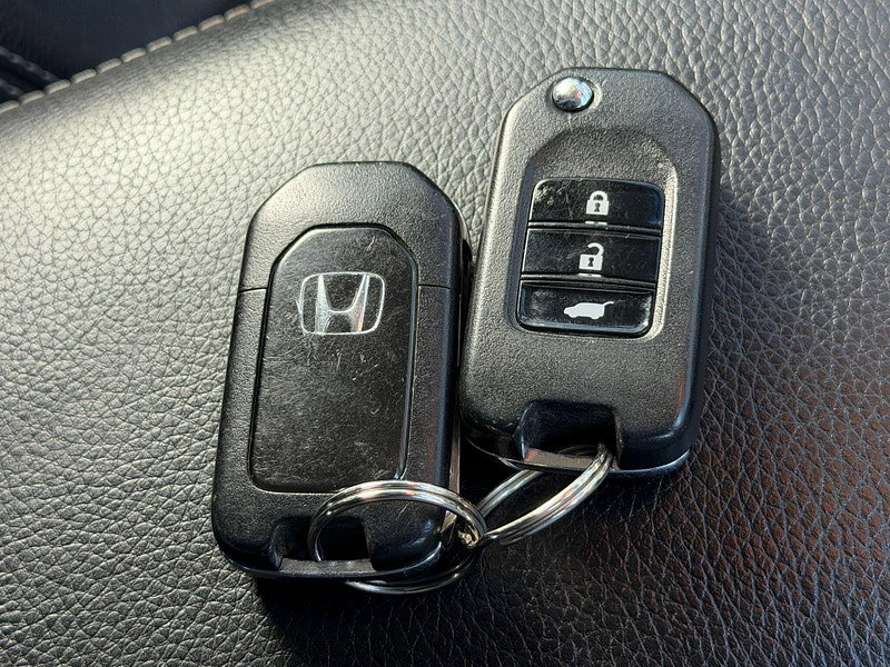 Honda CR-V 1.6 i-DTEC Black Edition Auto 4WD Euro 6 5dr 5dr Automatic 2026