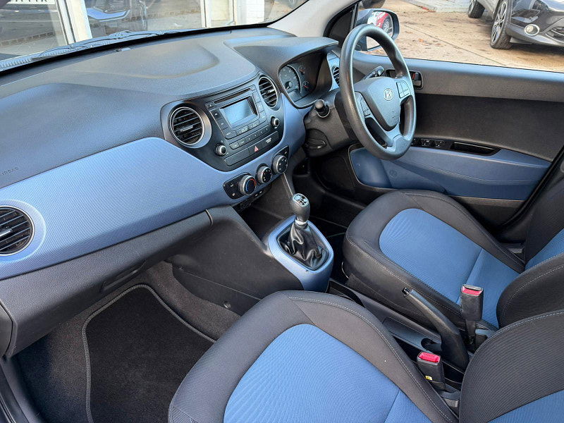 Hyundai I10 1.2 SE Euro 5 5dr 5dr Manual 2025