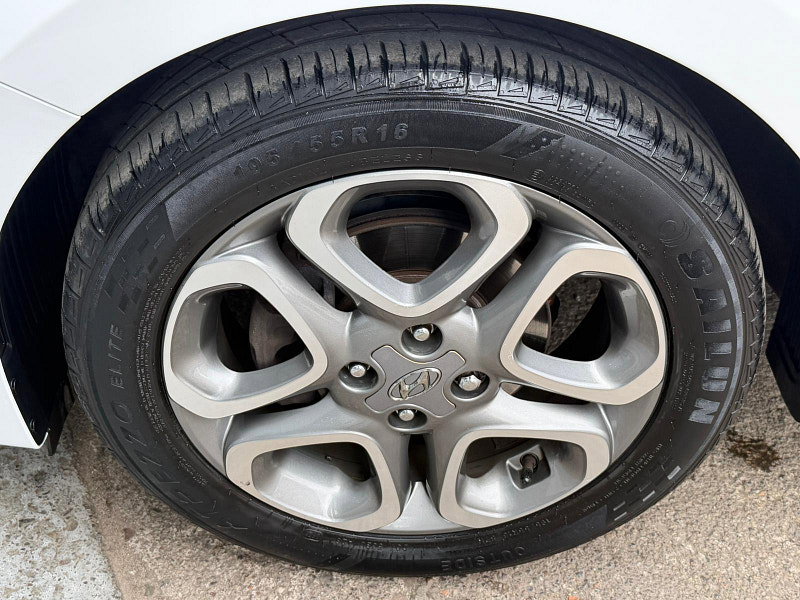 Hyundai I20 1.2 Play Euro 6 (s/s) 5dr 5dr Manual 2026