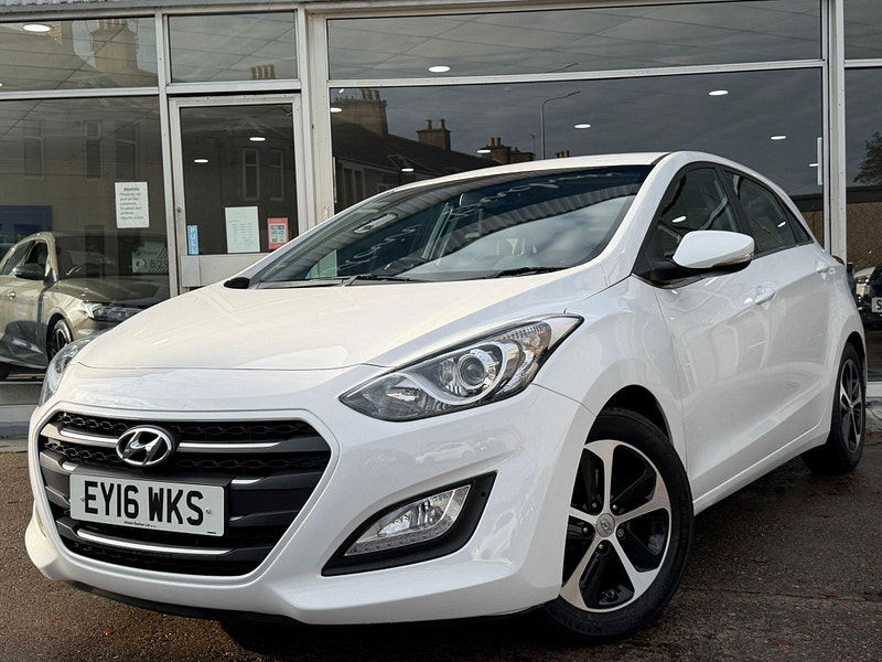 Hyundai I30 1.4 Blue Drive SE Nav Euro 6 (s/s) 5dr 5dr Manual 2025