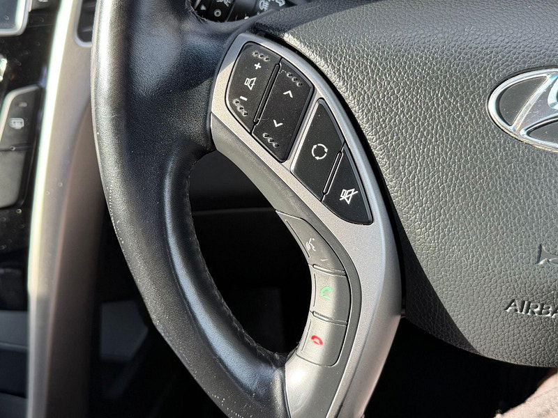 Hyundai I30 1.4 Blue Drive SE Nav Euro 6 (s/s) 5dr 5dr Manual 2025