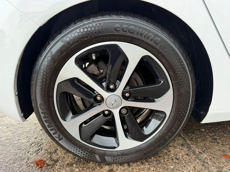 Hyundai I30 1.4 Blue Drive SE Nav Euro 6 (s/s) 5dr 5dr Manual 2025