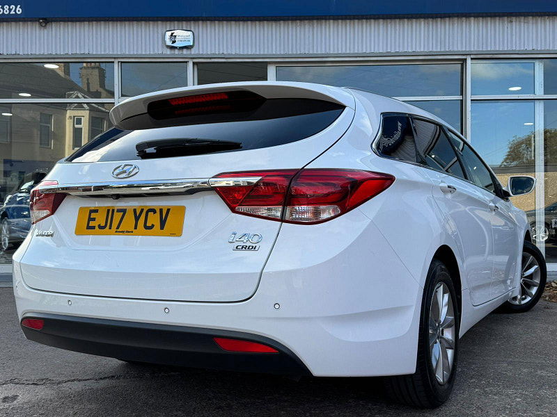 Hyundai I40 1.7 CRDi Blue Drive SE Nav Tourer Euro 6 (s/s) 5dr 5dr Manual 2025