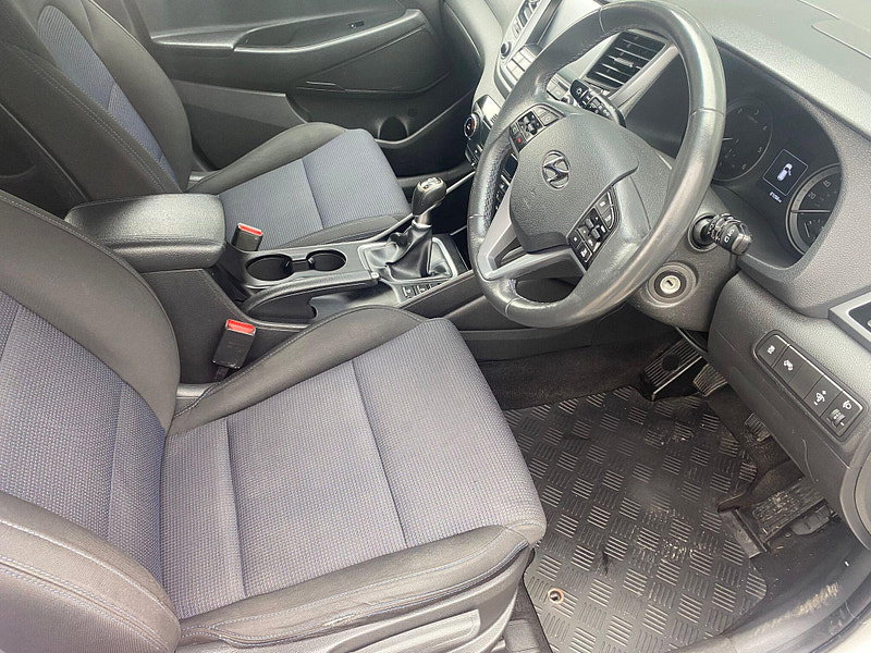 Hyundai Tucson 2.0 CRDi Blue Drive SE Nav Euro 6 (s/s) 5dr 5dr Manual 2026