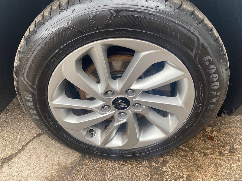 Hyundai Tucson 2.0 CRDi Blue Drive SE Nav Euro 6 (s/s) 5dr 5dr Manual 2026