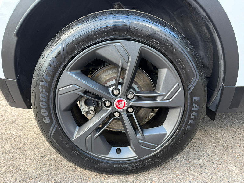 Jaguar E-PACE 1.5 P300e 11.5kWh R-Dynamic Black Auto AWD Euro 6 (s/s) 5dr 5dr Automatic 2025