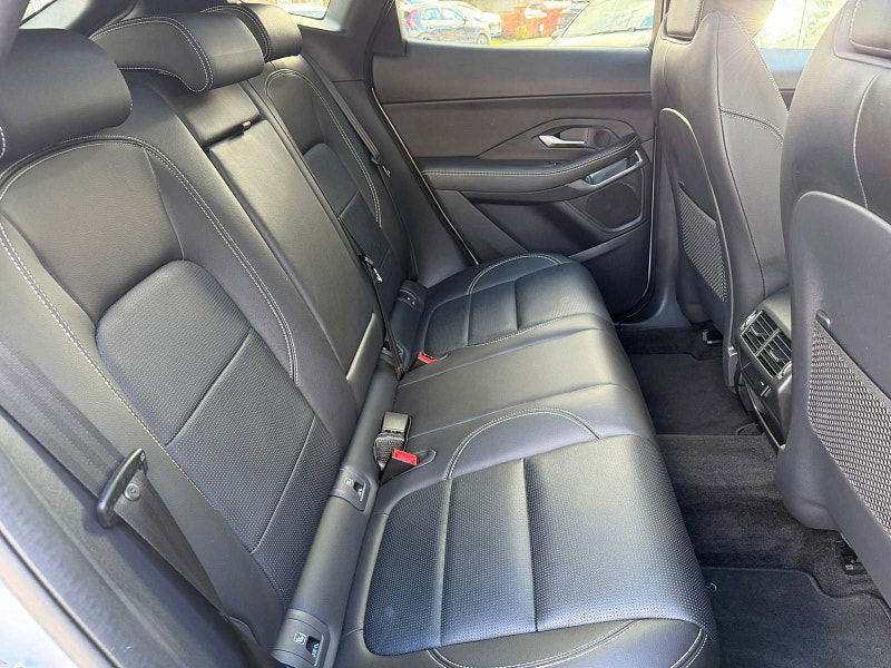 Jaguar E-PACE 1.5 P300e 11.5kWh R-Dynamic Black Auto AWD Euro 6 (s/s) 5dr 5dr Automatic 2025