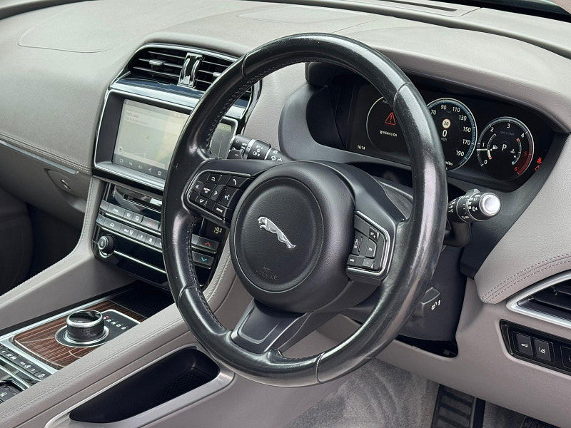 Jaguar F-PACE 2.0 D180 Portfolio Auto AWD Euro 6 (s/s) 5dr 5dr Automatic 2025
