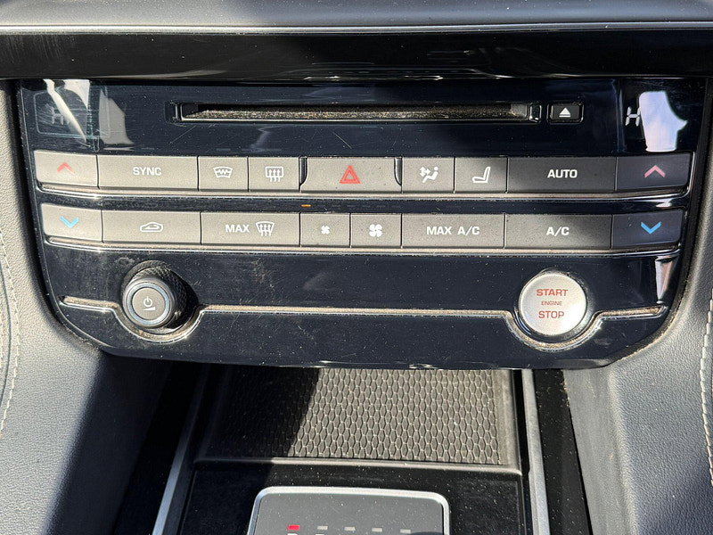 Jaguar F-PACE 3.0 D300 V6 S Auto AWD Euro 6 (s/s) 5dr 5dr Automatic 2026