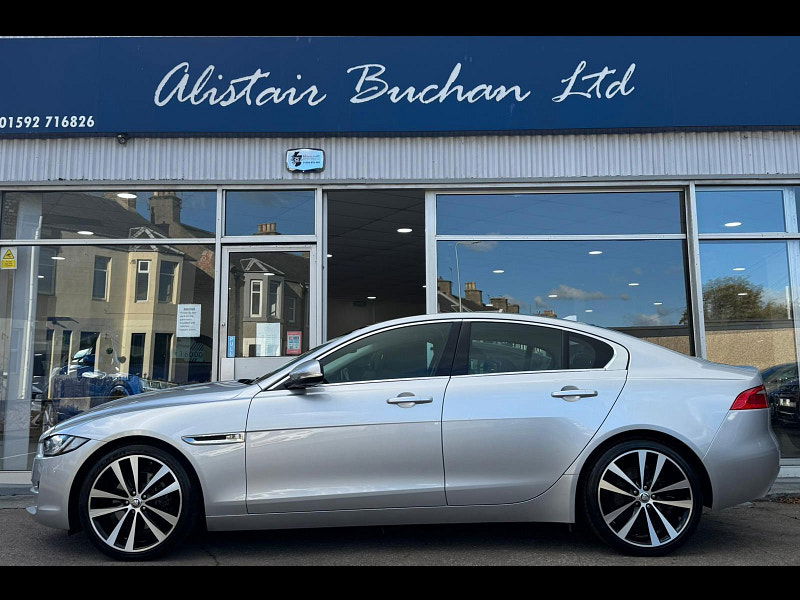 Jaguar XE 2.0d Portfolio Auto Euro 6 (s/s) 4dr 4dr Automatic 2025