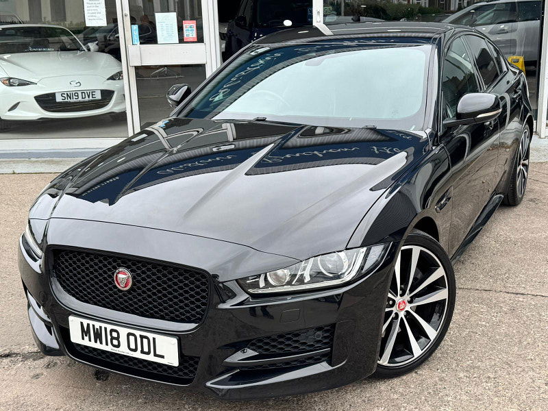 Jaguar XE 2.0i R-Sport Auto Euro 6 (s/s) 4dr 4dr Automatic 2025
