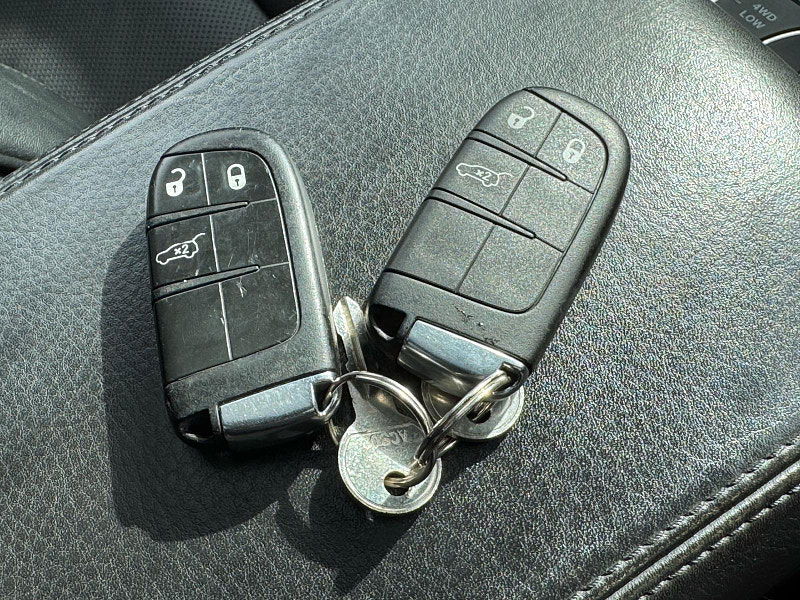Jeep Grand Cherokee 3.0 V6 CRD Summit Auto 4WD Euro 5 5dr 5dr Automatic 2025