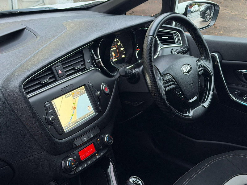 Kia Ceed 1.0 T-GDi GT-Line Euro 6 (s/s) 5dr 5dr Manual 2026