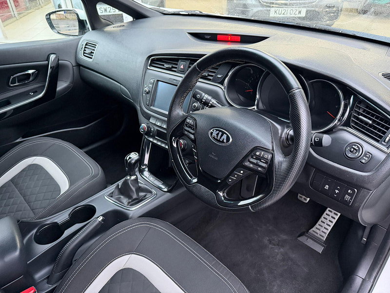 Kia Ceed 1.0 T-GDi GT-Line Euro 6 (s/s) 5dr 5dr Manual 2026