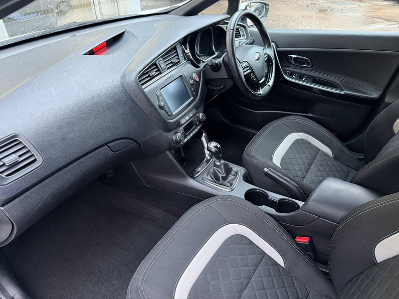 Kia Ceed 1.0 T-GDi GT-Line Euro 6 (s/s) 5dr 5dr Manual 2026