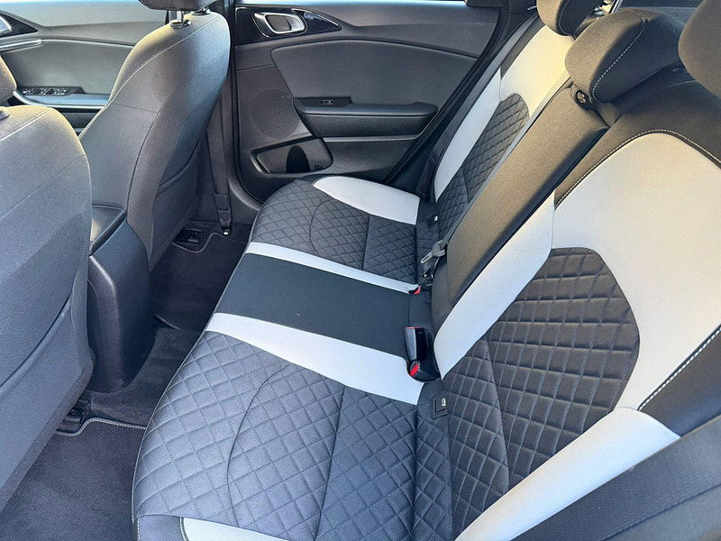 Kia Ceed 1.0 T-GDi GT-Line Euro 6 (s/s) 5dr 5dr Manual 2025