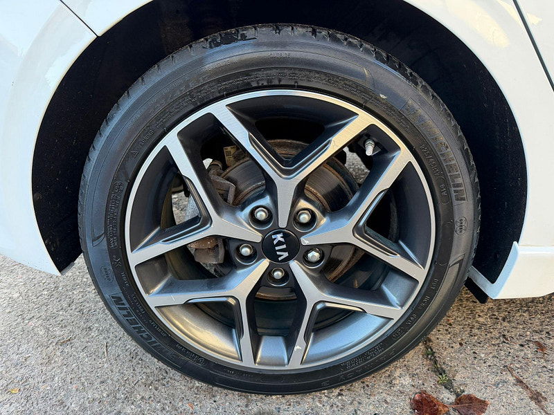 Kia Ceed 1.0 T-GDi GT-Line Euro 6 (s/s) 5dr 5dr Manual 2025