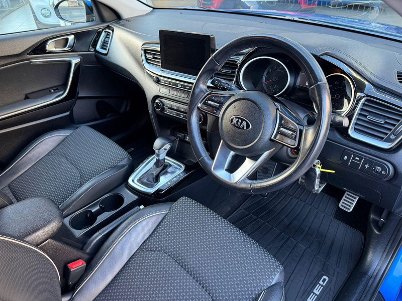 Kia Ceed 1.4 T-GDi Blue Edition DCT Euro 6 (s/s) 5dr 5dr Automatic 2025