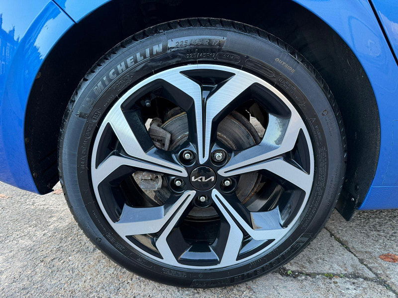 Kia Ceed 1.4 T-GDi Blue Edition DCT Euro 6 (s/s) 5dr 5dr Automatic 2025