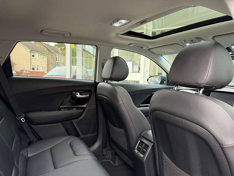 Kia Niro 1.6 GDi 4 DCT Euro 6 (s/s) 5dr 5dr Automatic 2025