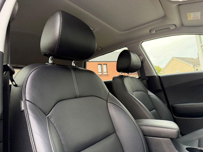 Kia Niro 1.6 GDi 4 DCT Euro 6 (s/s) 5dr 5dr Automatic 2025