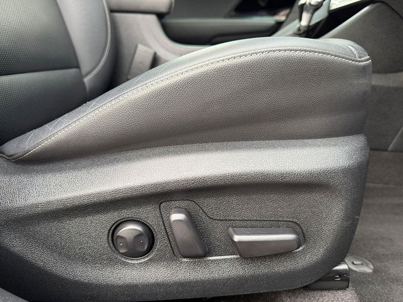 Kia Niro 1.6 GDi 4 DCT Euro 6 (s/s) 5dr 5dr Automatic 2025
