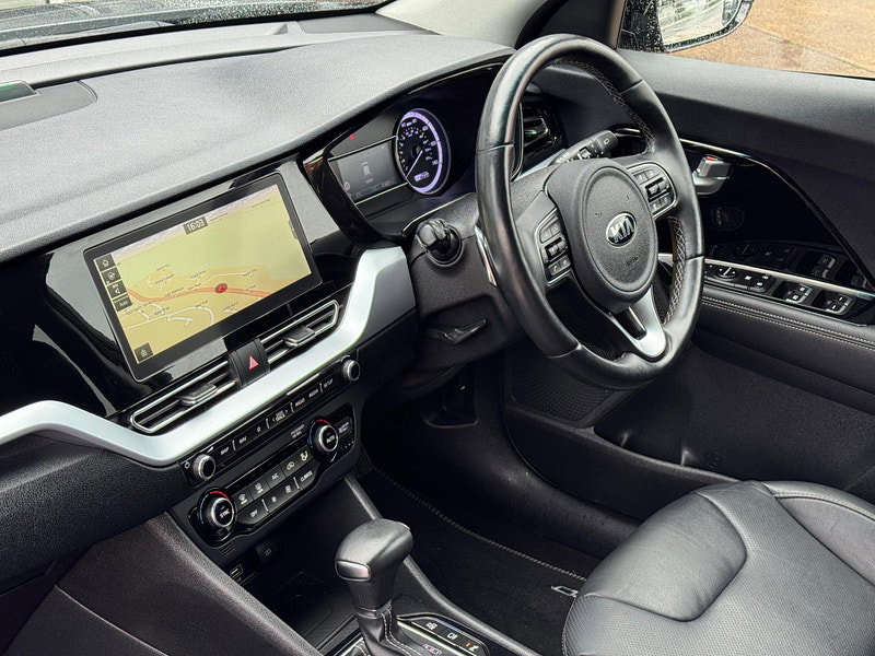 Kia Niro 1.6 GDi 8.9kWh 3 DCT Euro 6 (s/s) 5dr 5dr Automatic 2026