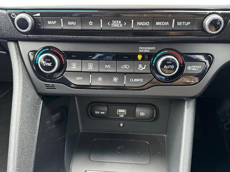 Kia Niro 1.6 GDi 8.9kWh 3 DCT Euro 6 (s/s) 5dr 5dr Automatic 2026