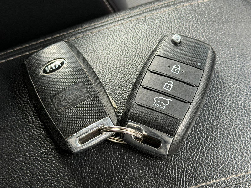 Kia Niro 1.6h GDi 2 DCT Euro 6 (s/s) 5dr 5dr Automatic 2026