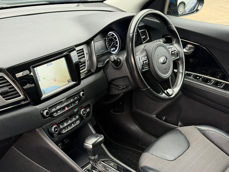 Kia Niro 1.6h GDi 2 DCT Euro 6 (s/s) 5dr 5dr Automatic 2026