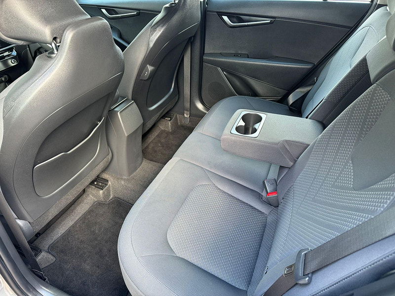 Kia Niro 1.6h GDi 2 DCT Euro 6 (s/s) 5dr 5dr Automatic 2025