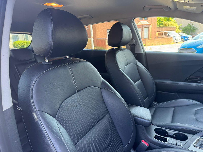Kia Niro 1.6h GDi 3 DCT Euro 6 (s/s) 5dr ( 16in Alloy) 5dr Automatic 2025