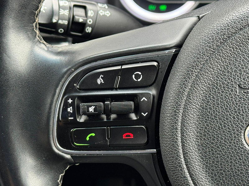 Kia Niro 1.6h GDi 3 DCT Euro 6 (s/s) 5dr 5dr Automatic 2025