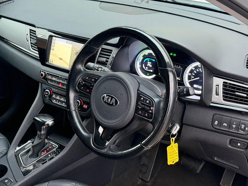 Kia Niro 1.6h GDi 3 DCT Euro 6 (s/s) 5dr 5dr Automatic 2026