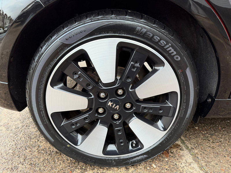 Kia Soul 1.6 CRDi Mixx Euro 5 5dr 5dr Manual 2025