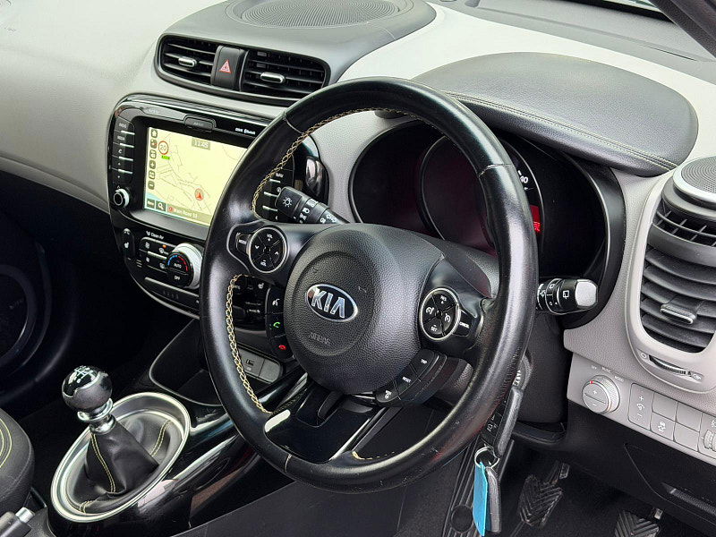 Kia Soul 1.6 CRDi Mixx Euro 5 5dr 5dr Manual 2025