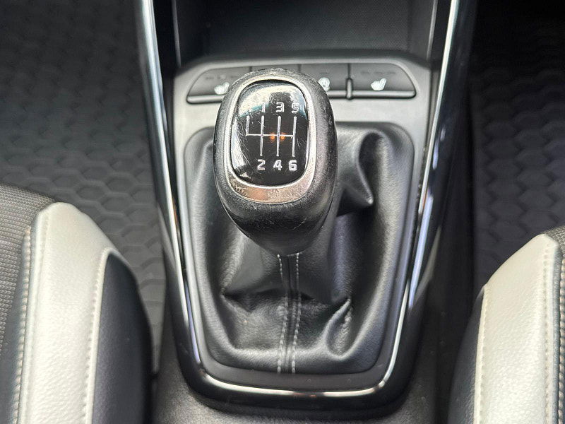 Kia Stonic 1.0 T-GDi First Edition Euro 6 (s/s) 5dr 5dr Manual 2025
