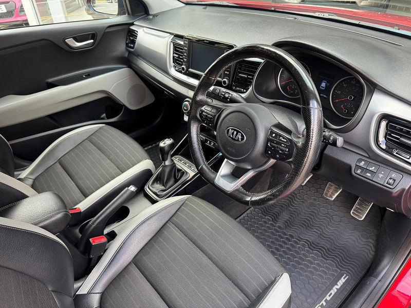 Kia Stonic 1.0 T-GDi First Edition Euro 6 (s/s) 5dr 5dr Manual 2025