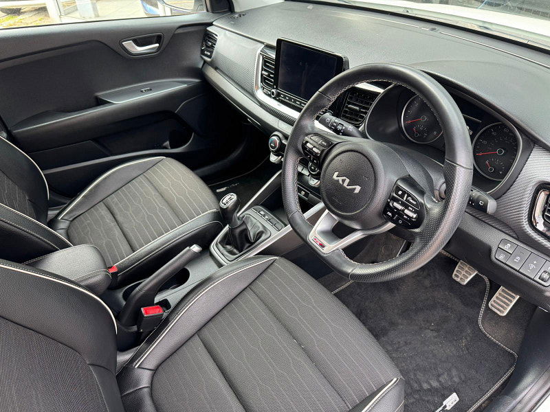 Kia Stonic 1.0 T-GDi MHEV GT-Line Euro 6 (s/s) 5dr 5dr Manual 2025