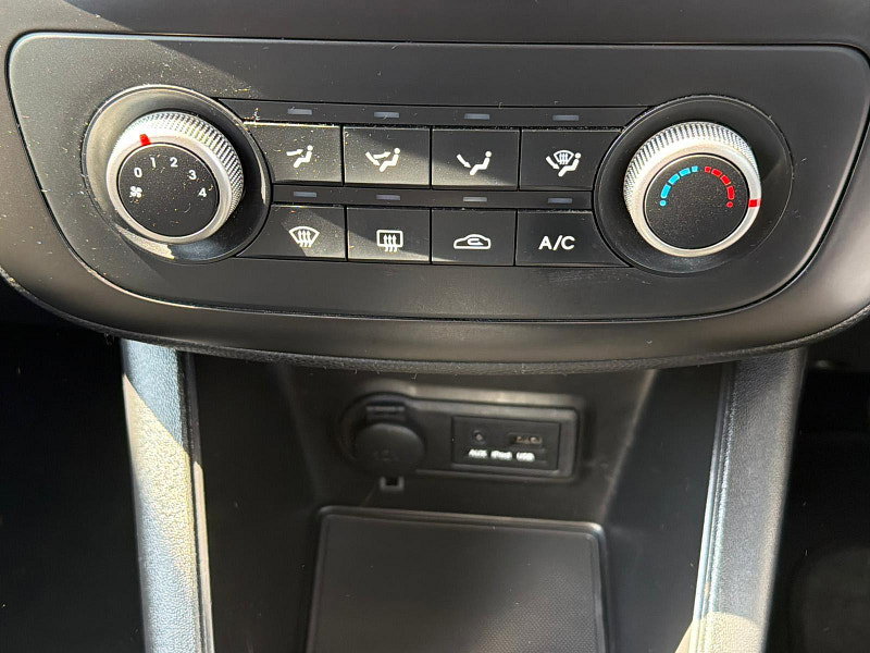 Kia Venga 1.4 2 Euro 6 (s/s) 5dr 5dr Manual 2026