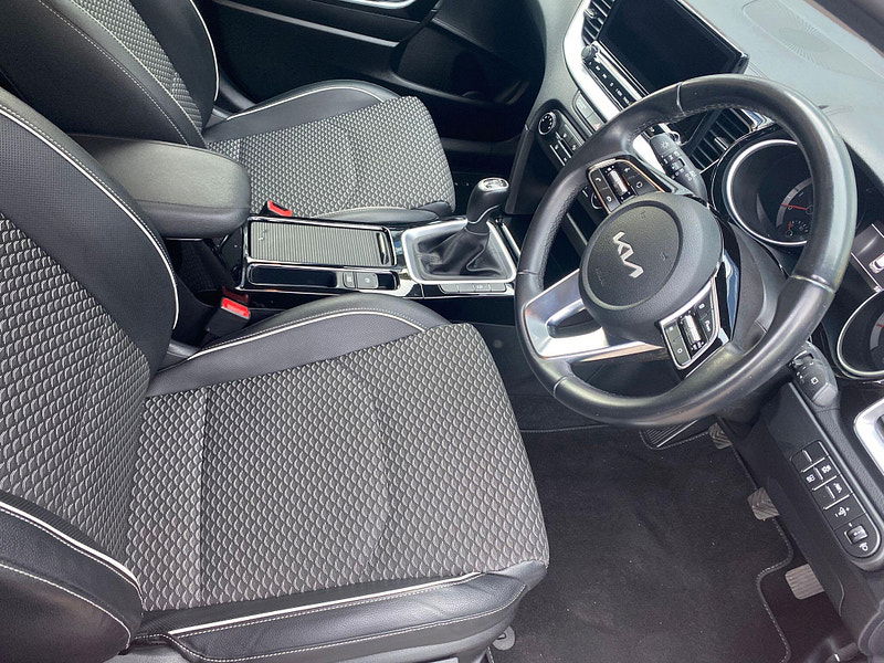 Kia XCeed 1.0 T-GDi Connect Euro 6 (s/s) 5dr 5dr Manual 2025