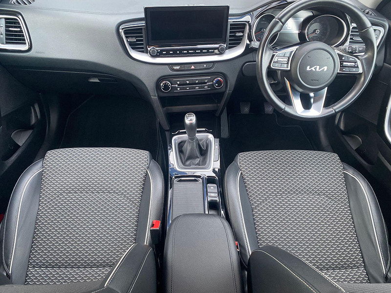 Kia XCeed 1.0 T-GDi Connect Euro 6 (s/s) 5dr 5dr Manual 2025