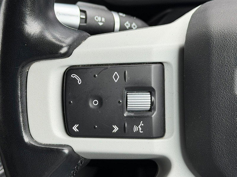 Land Rover DEFENDER 110 2.0 SD4 S SUV 5dr Diesel Auto 4WD Euro 6 (s/s) (200 ps) 5dr Automatic 2025