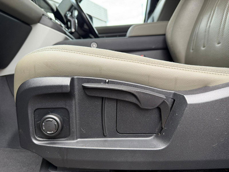 Land Rover DEFENDER 110 2.0 SD4 S SUV 5dr Diesel Auto 4WD Euro 6 (s/s) (200 ps) 5dr Automatic 2025